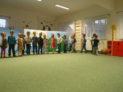 Ian's class performing at the Kindergarten Christmas Pageant. 